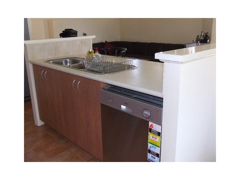 17/27 Meadow Springs Drive, Meadow Springs WA 6210