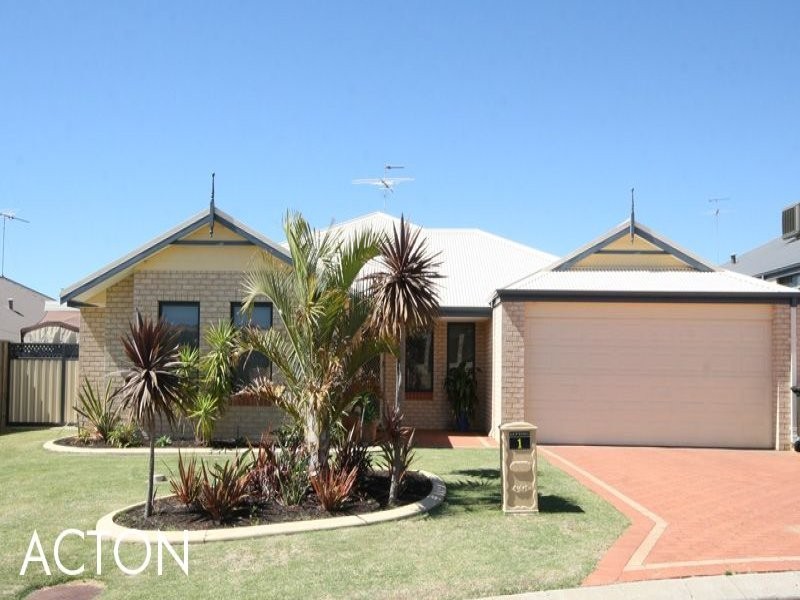 1 Lilly Pilly Lookout, Halls Head WA 6210