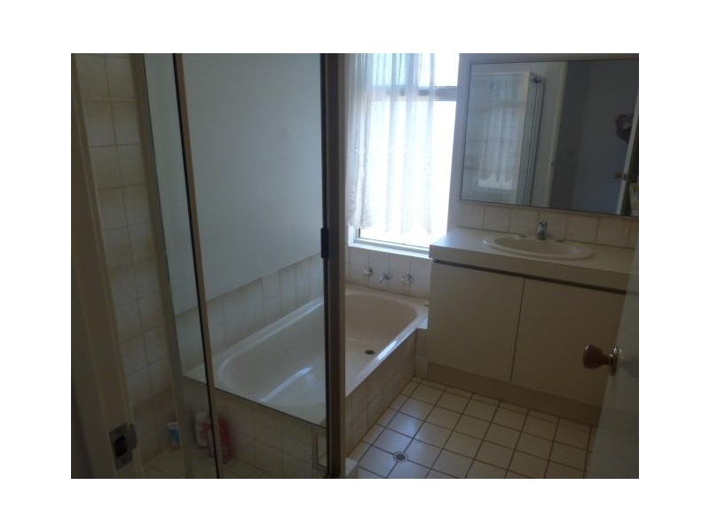 21 Cuvier Place, San Remo WA 6210