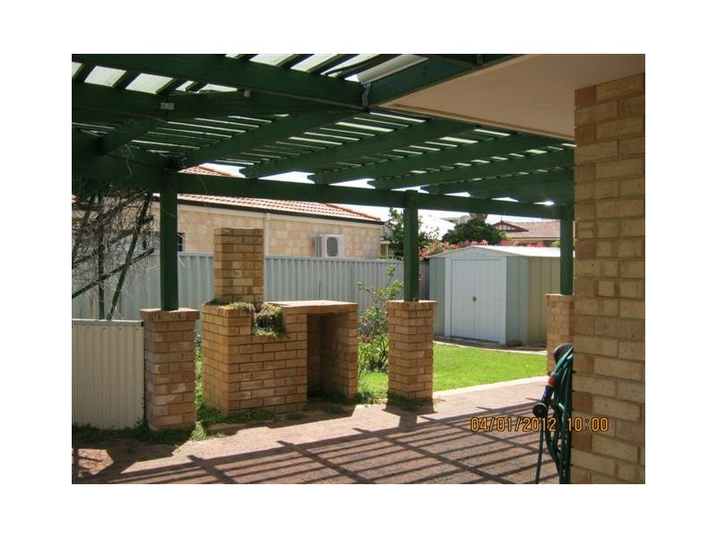 21 Cuvier Place, San Remo WA 6210