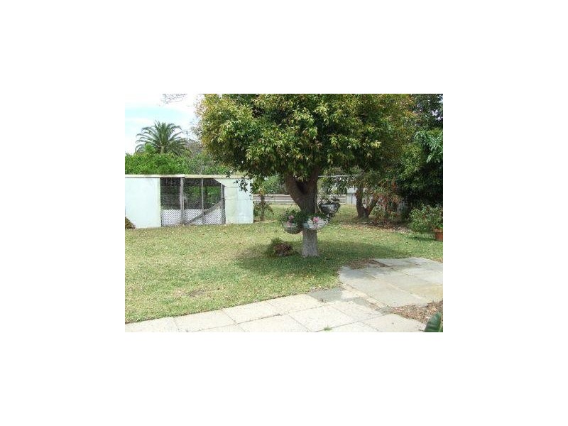 17 Duncan Road, Coodanup WA 6210