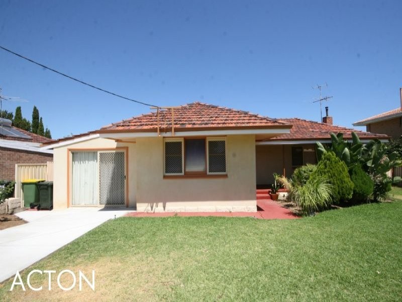 47 Leslie Street, Dudley Park WA 6210