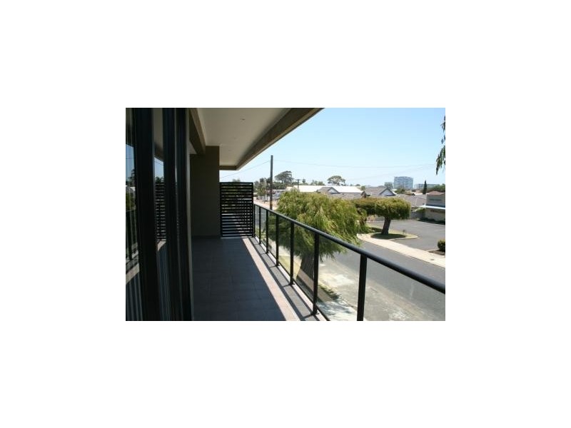 3/15 Davey Street, Mandurah WA 6210