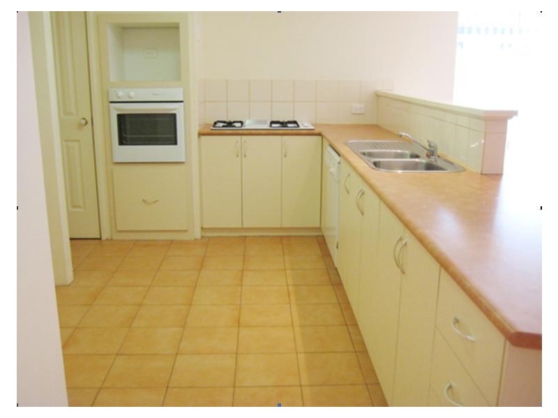 46 Paradise Circuit, Halls Head WA 6210