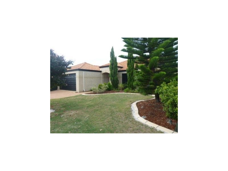 22 Seascapes Boulevard, Halls Head WA 6210