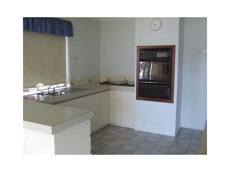 17 Seawind Drive, Silver Sands WA 6210
