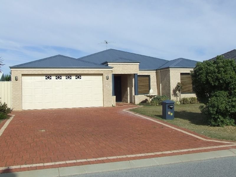 31 Lord Hobart Drive, Madora Bay WA 6210