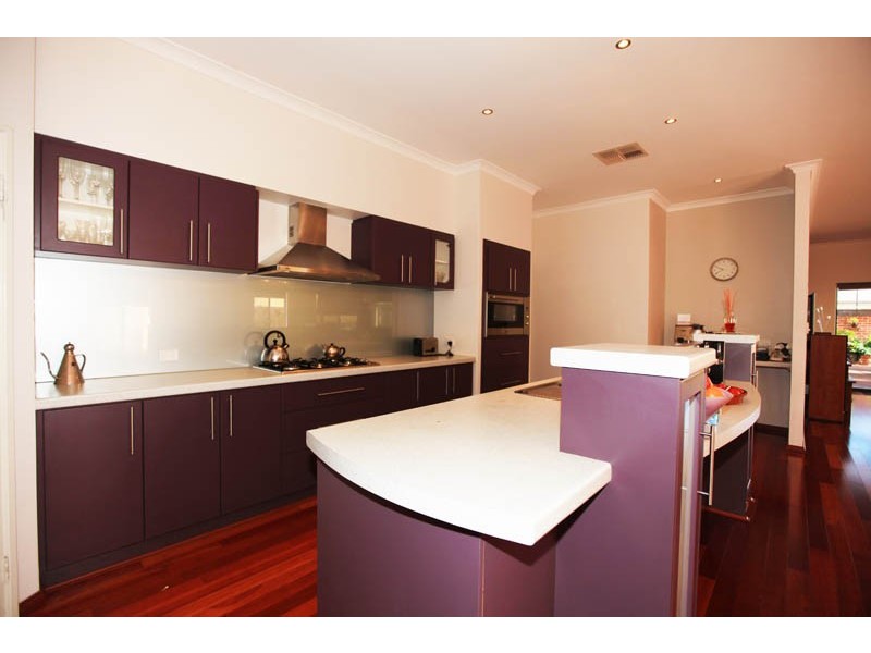 19 Nellie Green, Dudley Park WA 6210