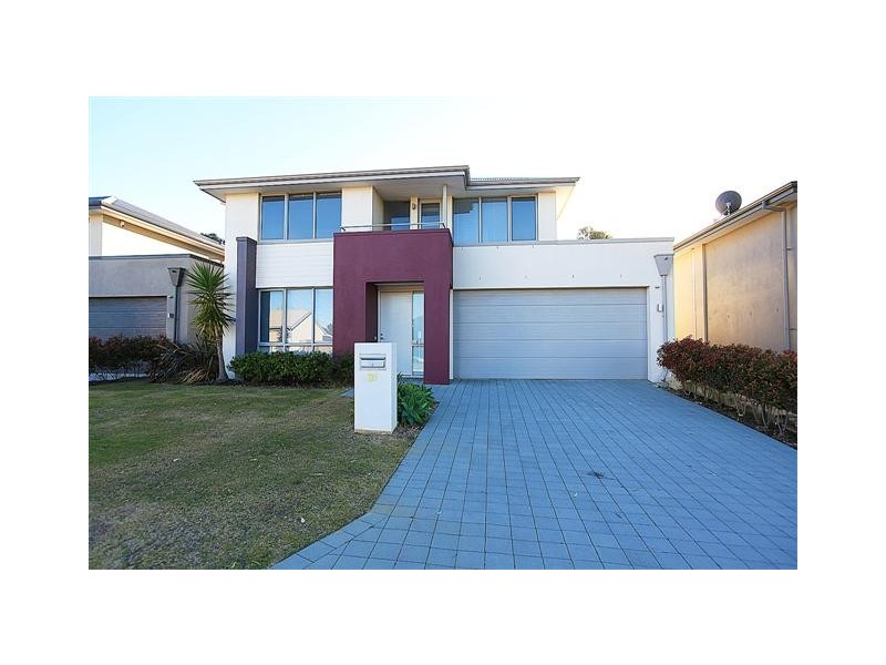 31 Tylney Loop, Meadow Springs WA 6210