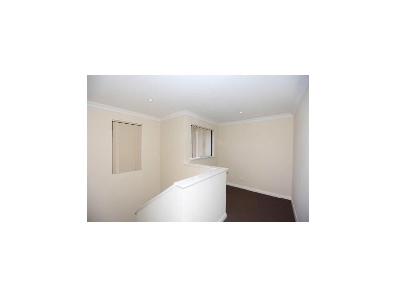 2/13 Clyde Place, Mandurah WA 6210