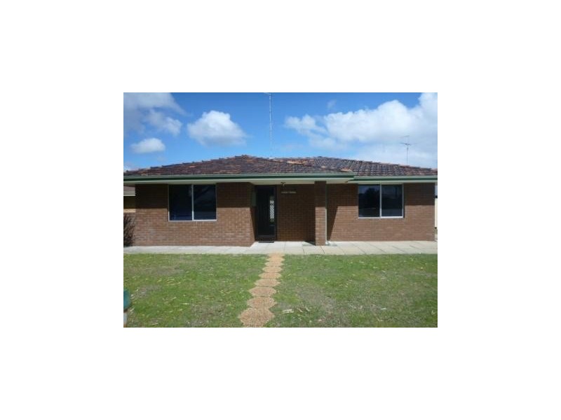 2 Challenger Road, Madora Bay WA 6210