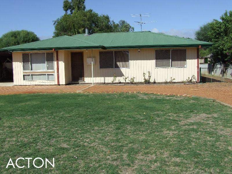35 Roy Road, Coodanup WA 6210