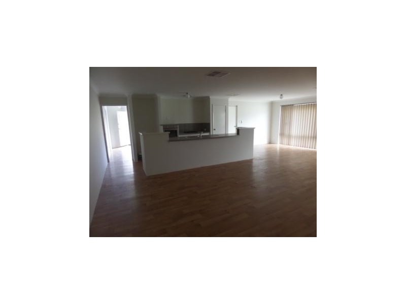 60 Yindana Boulevard, Lakelands WA 6180