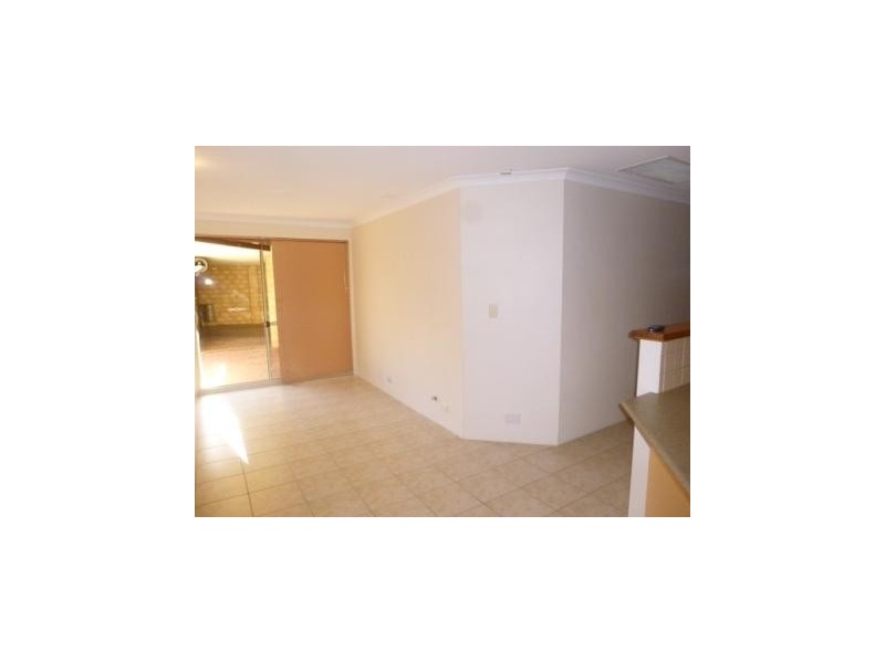 61 Darwin Terrace, Dudley Park WA 6210