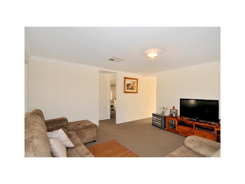 4 Torquay Way, Secret Harbour WA 6173