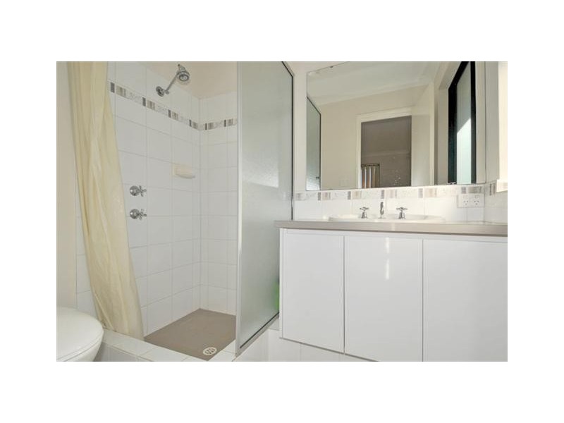 4 Torquay Way, Secret Harbour WA 6173