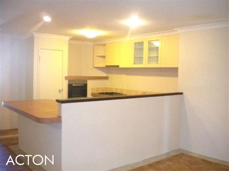 9 Pyrford Ramble, Erskine WA 6210