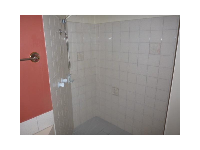11 Yorrell Place, Halls Head WA 6210