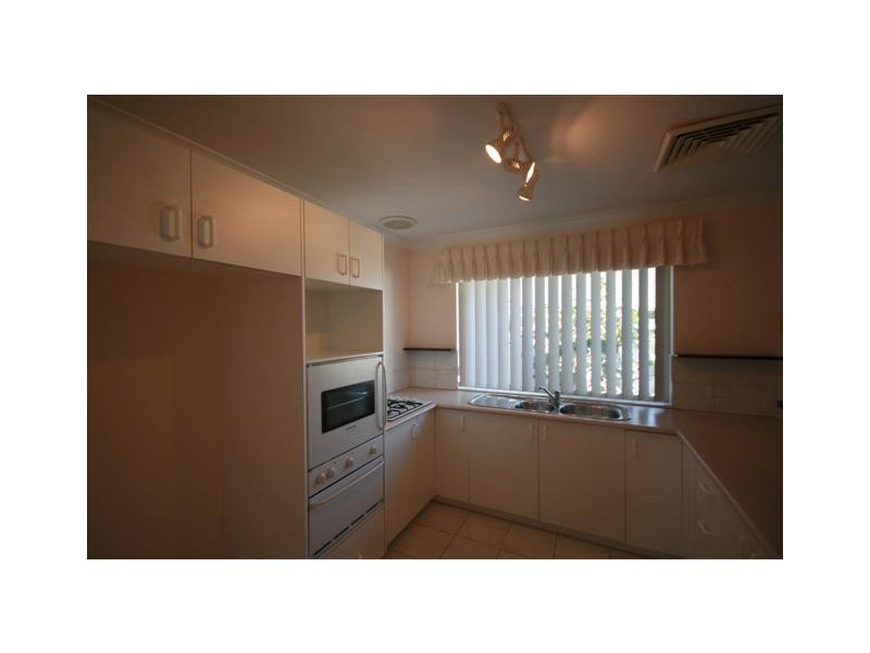 3/11 Andrew Street, Mandurah WA 6210