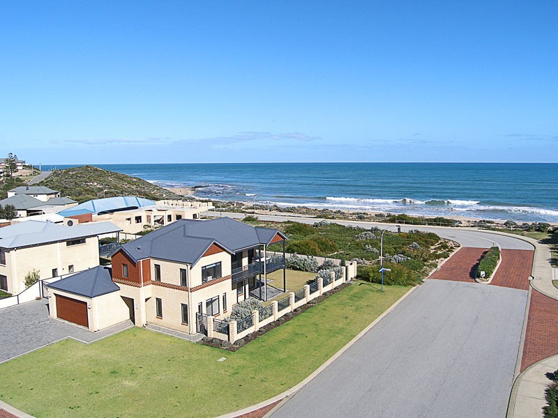 2 Cranbrook Crescent, Dawesville WA 6211
