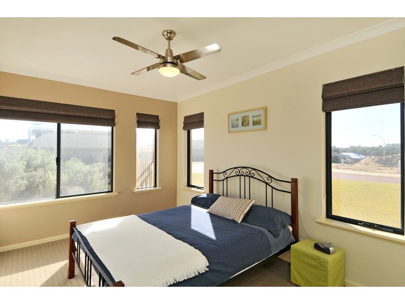 2 Cranbrook Crescent, Dawesville WA 6211