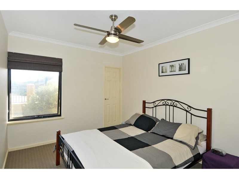 2 Cranbrook Crescent, Dawesville WA 6211