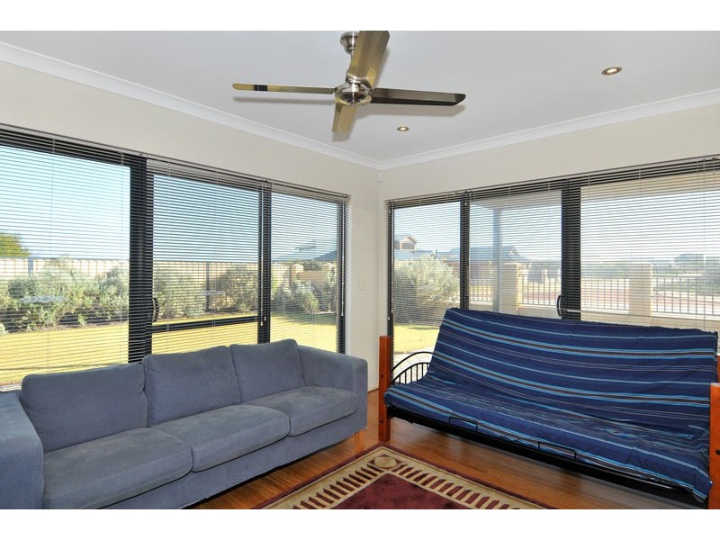 2 Cranbrook Crescent, Dawesville WA 6211