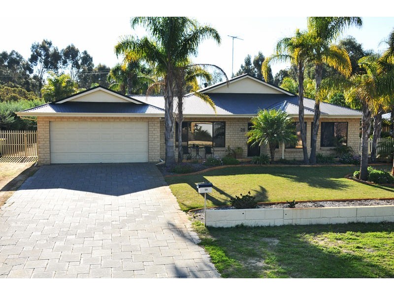 28 Clydesdale Drive, Greenfields WA 6210
