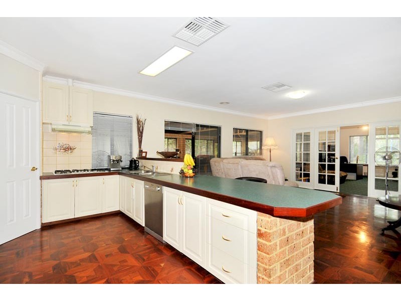 28 Clydesdale Drive, Greenfields WA 6210