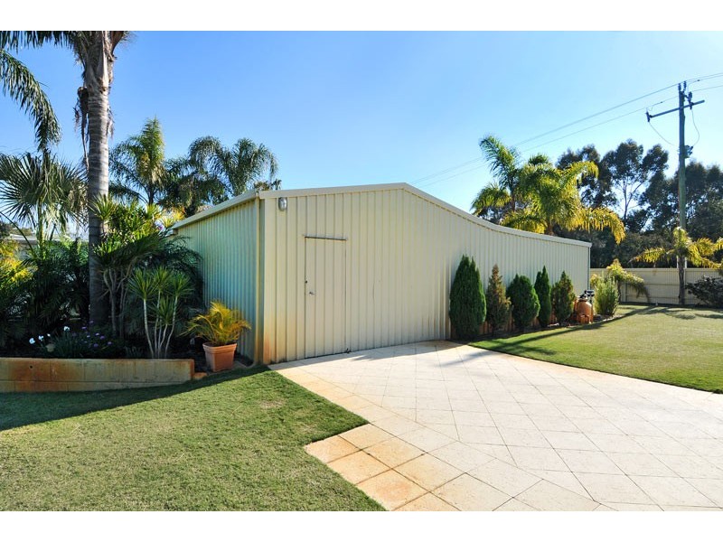 28 Clydesdale Drive, Greenfields WA 6210