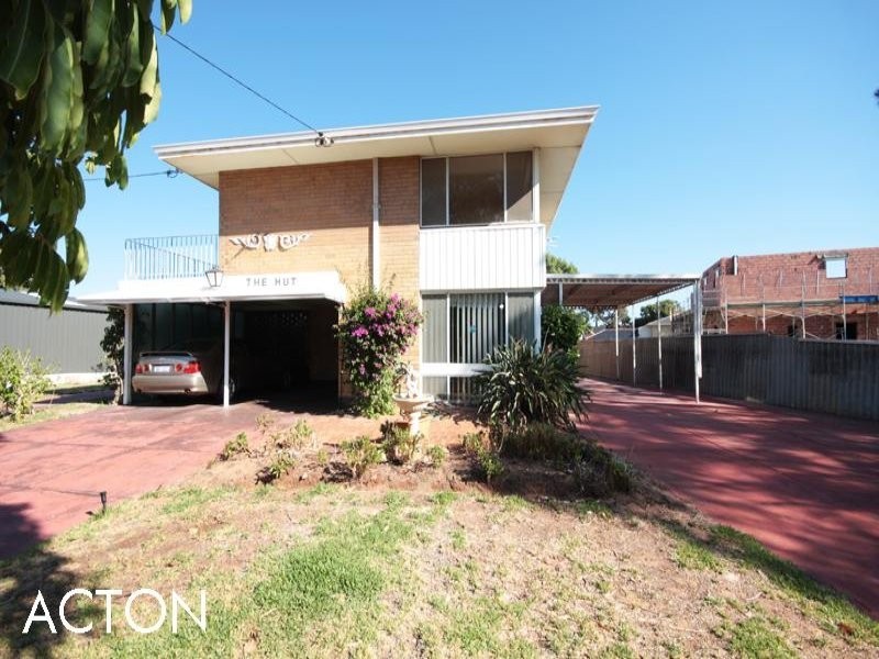 1 Carter Street, Halls Head WA 6210