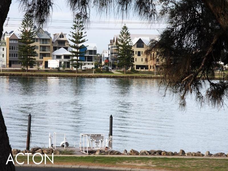 1 Carter Street, Halls Head WA 6210