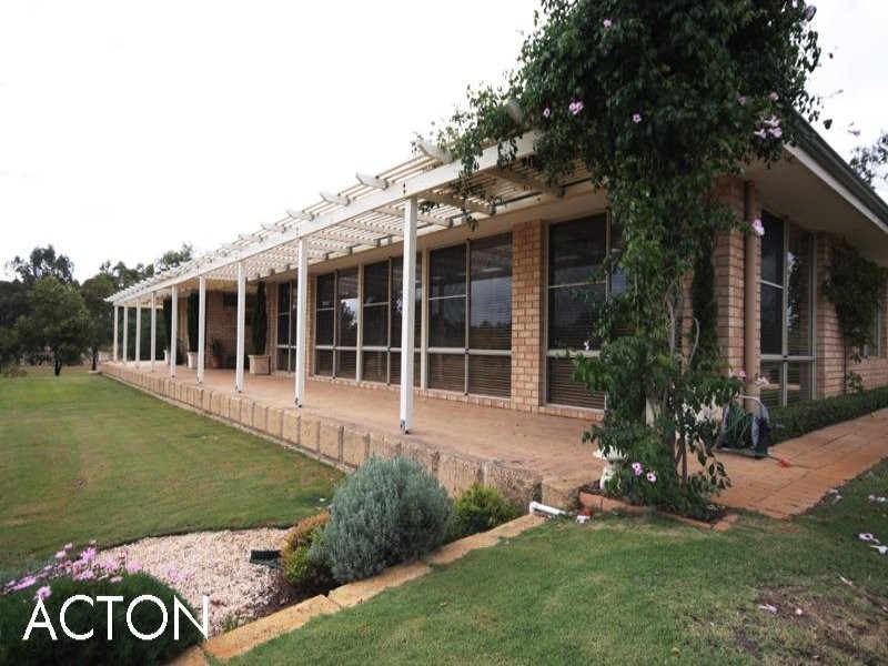 33 Cheyne Court, Pinjarra WA 6208