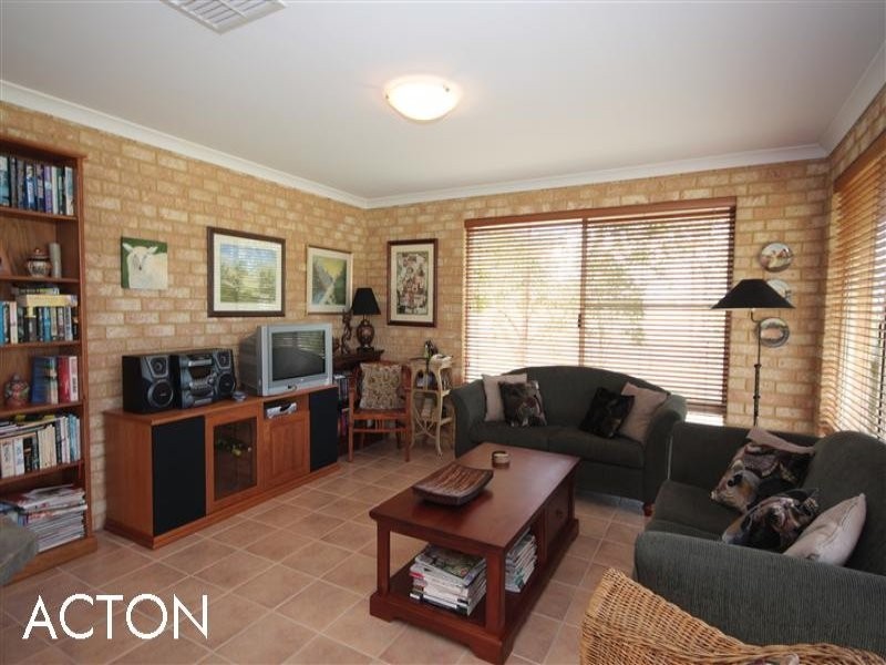 33 Cheyne Court, Pinjarra WA 6208