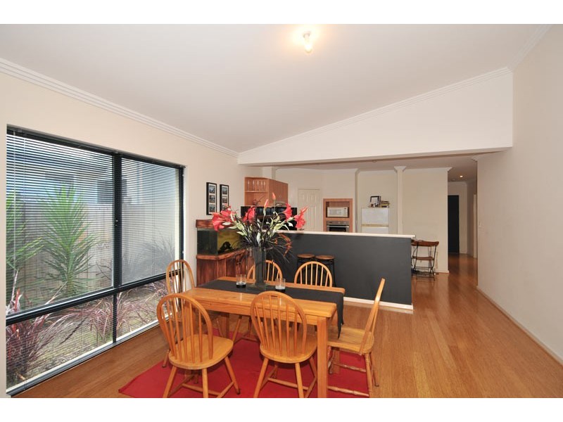 27 Pacifica Way, Dudley Park WA 6210