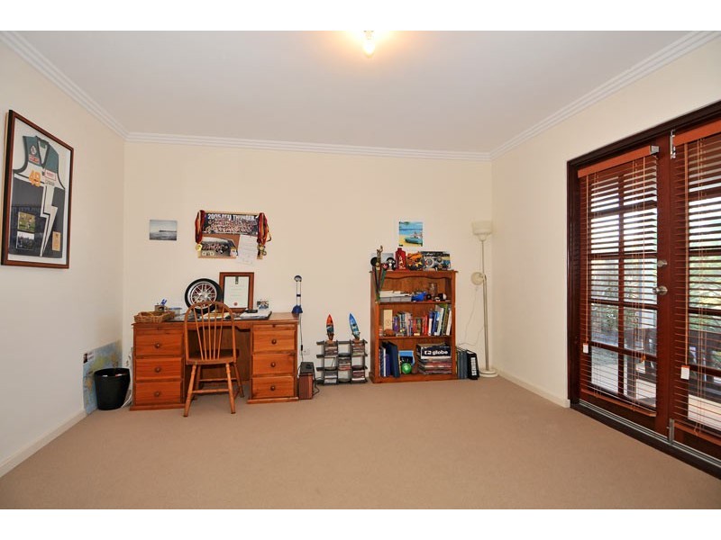 27 Pacifica Way, Dudley Park WA 6210