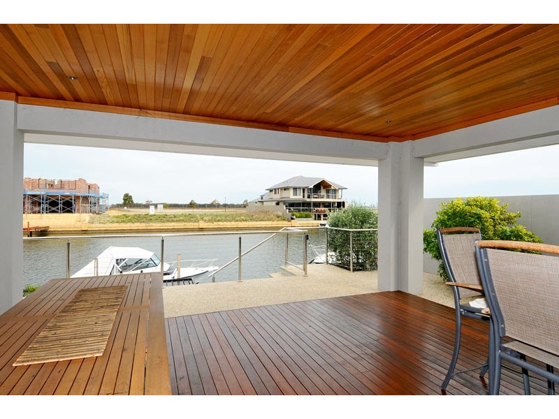 17 Twilight Court, Dudley Park WA 6210