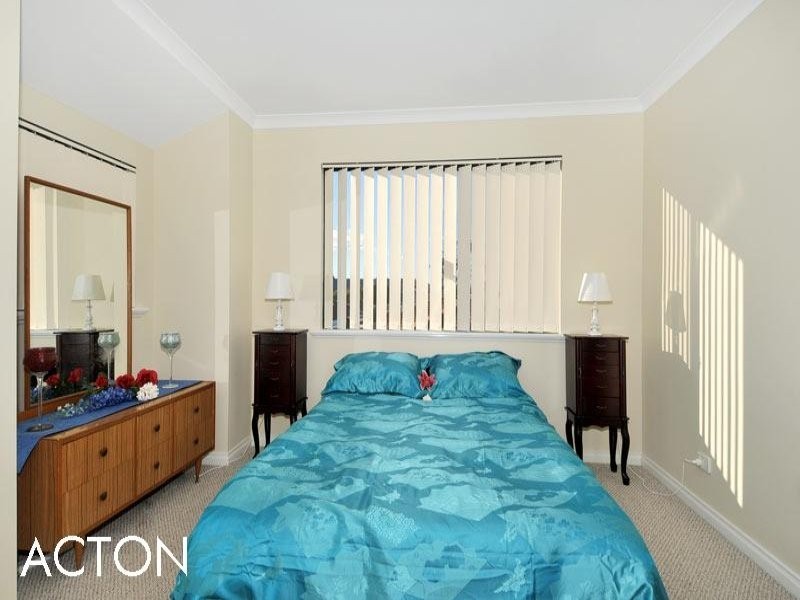 6/42 Sutton Street, Mandurah WA 6210
