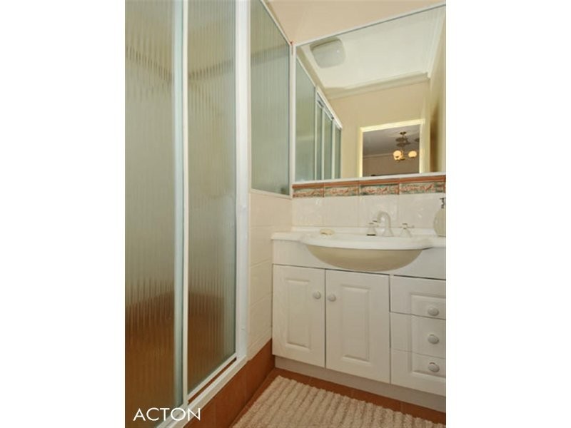 23 Finistere Island Retreat, Halls Head WA 6210