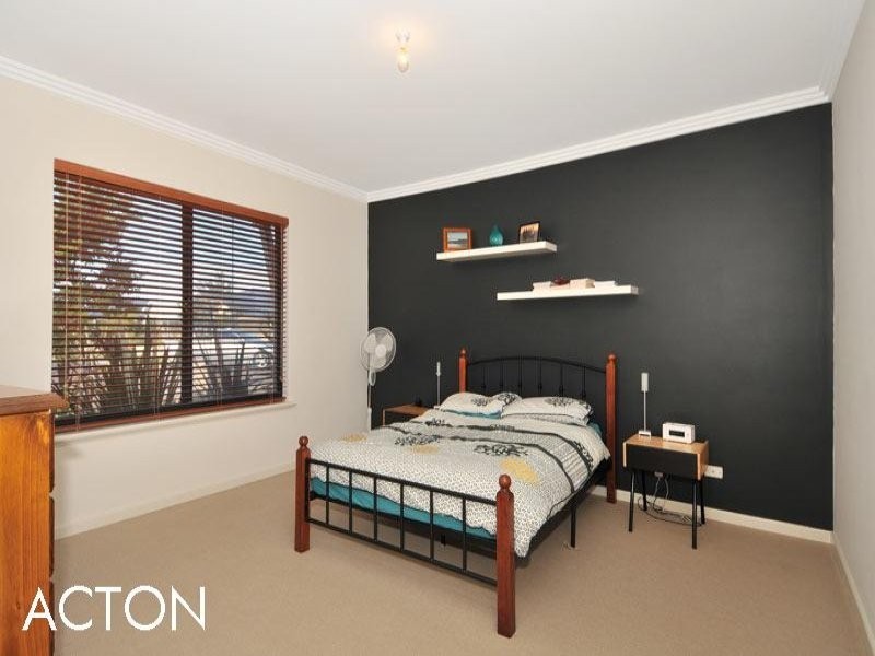 27 Pacifica Way, Dudley Park WA 6210