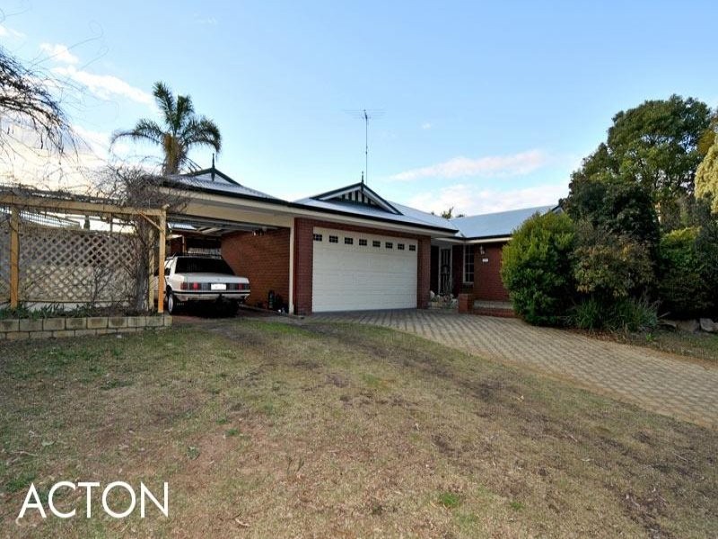 20 Grafton Drive, Dudley Park WA 6210