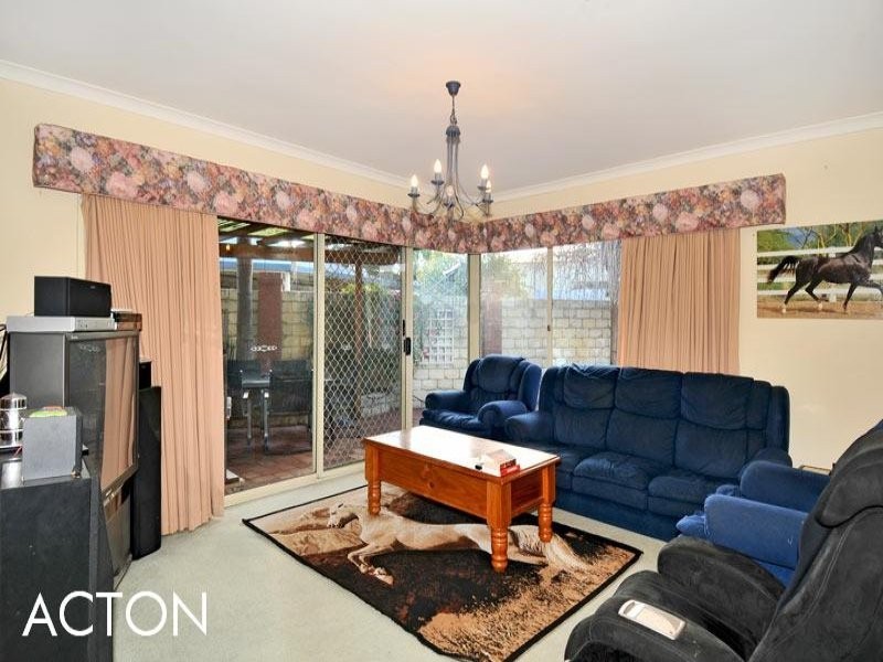 20 Grafton Drive, Dudley Park WA 6210