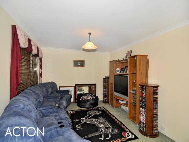 20 Grafton Drive, Dudley Park WA 6210