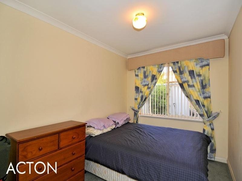 20 Grafton Drive, Dudley Park WA 6210