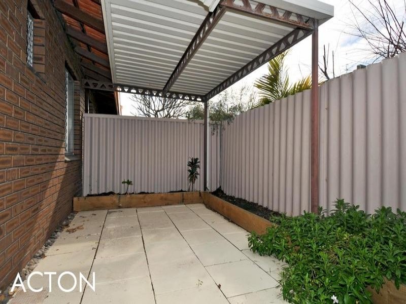 6/23 Creery Street, Dudley Park WA 6210
