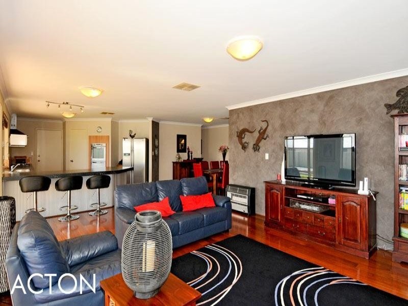 57 Country Road, Pinjarra WA 6208