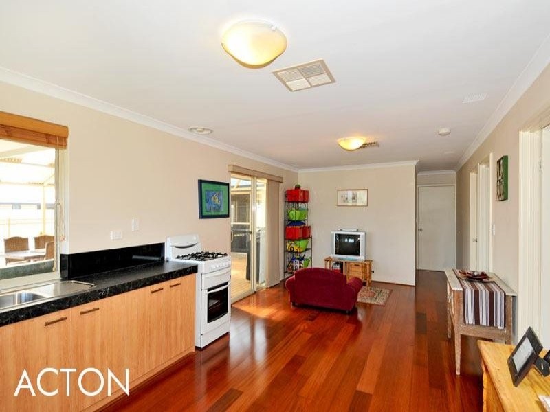 57 Country Road, Pinjarra WA 6208