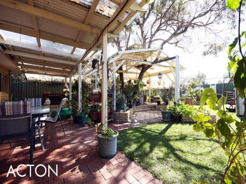 10 Vanessa Road, Falcon WA 6210