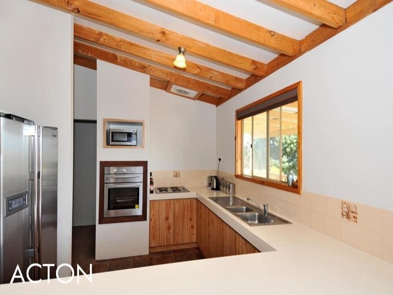 9 Scud Street, Falcon WA 6210