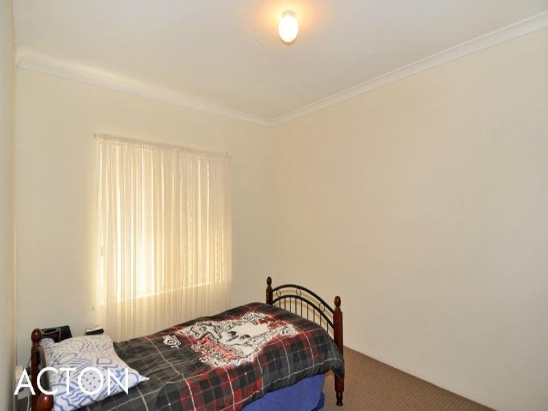41 Summerlea Avenue, Meadow Springs WA 6210
